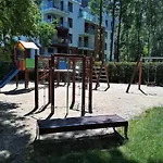 Polanki Be Happy